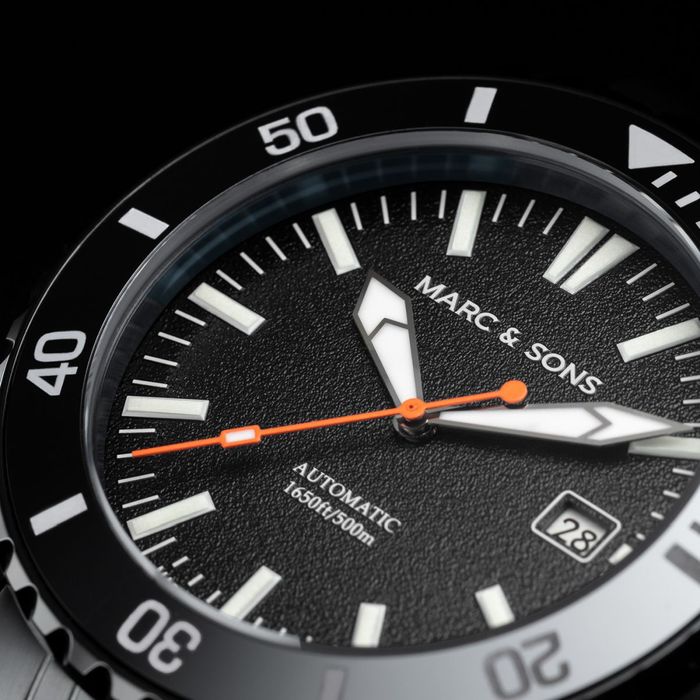 Black DLC - 42.0mm