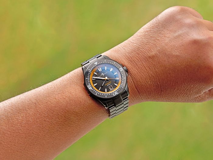 Military Diver Black DLC - 42.5mm