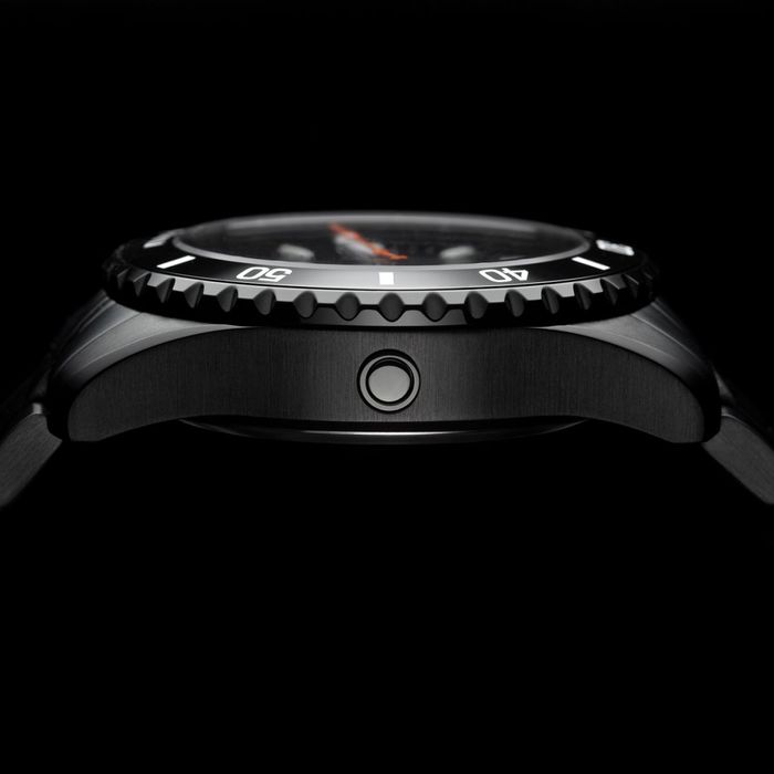 Black DLC - 42.0mm